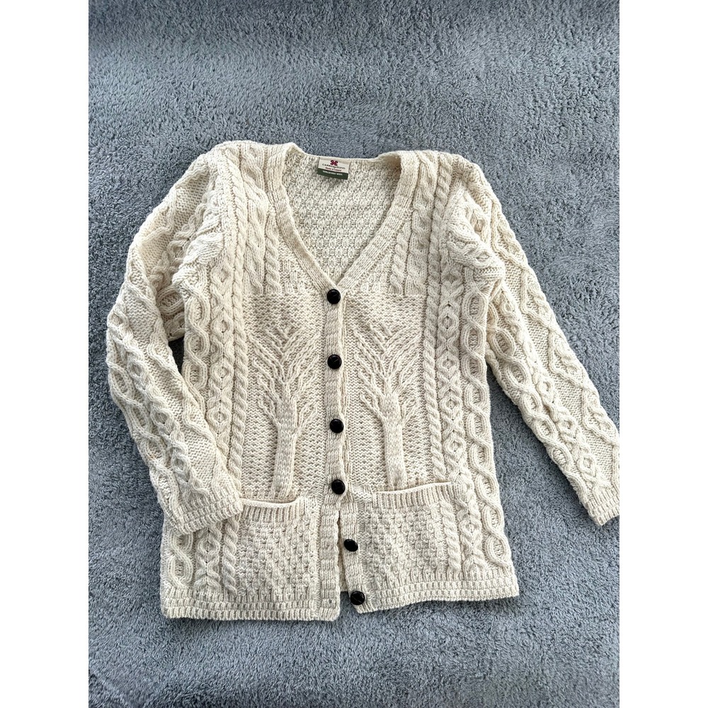 Carraig Donn Ireland Womens M merino wool sweater oatmeal tan cable knit